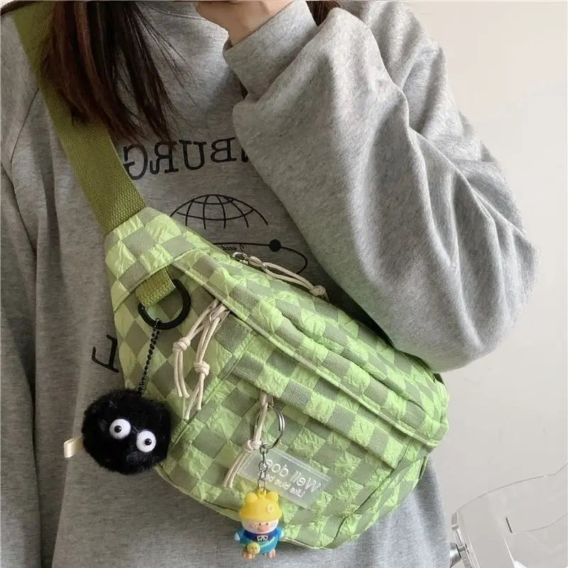 Korean Retro Chessboard Chest Bag Women's Japanese Versatile Leisure Large Capacity Messenger Bag Men's Sports Waist Bag Fashion